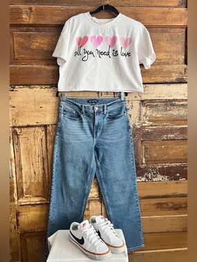 Calvin Klein Light Wash Straight Leg Jeans | Vintage Wash Denim | NWOT